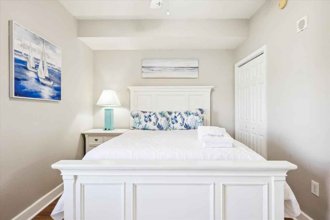 Gone Coastal - Tidewater Beach Resort #2410 By Book That Condo Panama City Beach Eksteriør bilde